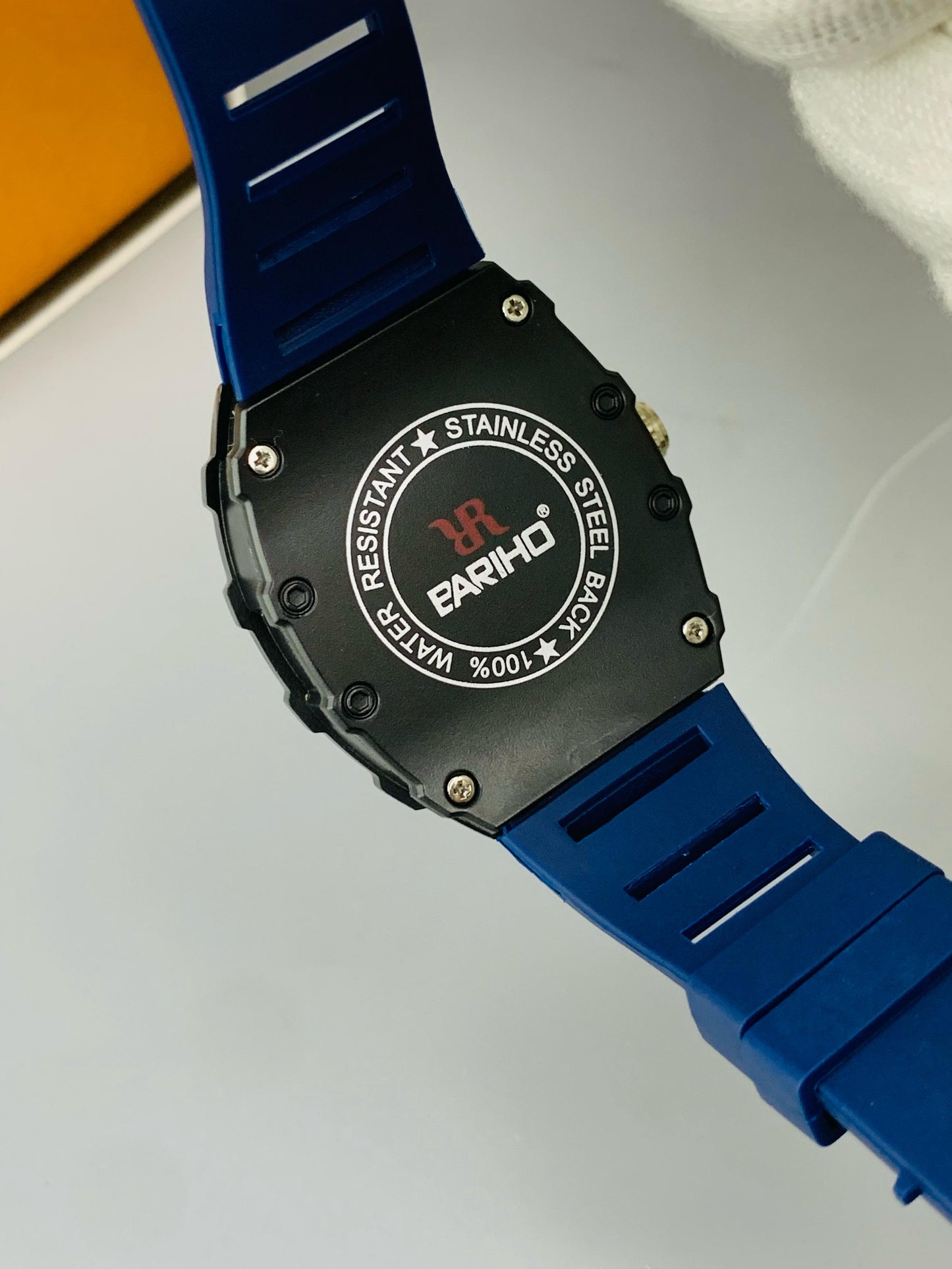 RM Bariho Sports Watch